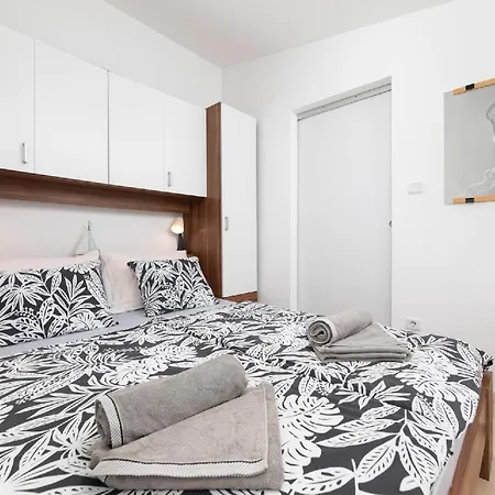 Fuer 2 Personen Ca 40 Qm In Njivice, Kvarner Bucht Krk Apartamento