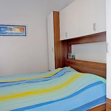 Fuer 2 Personen Ca 40 Qm In Njivice, Kvarner Bucht Krk