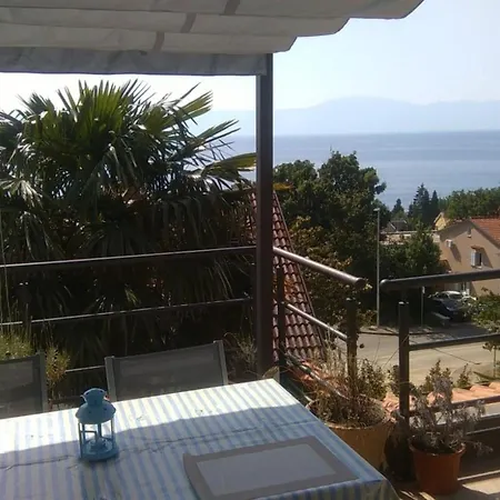 Apartment Fuer 2 Personen Ca 40 Qm In Njivice, Kvarner Bucht Krk *