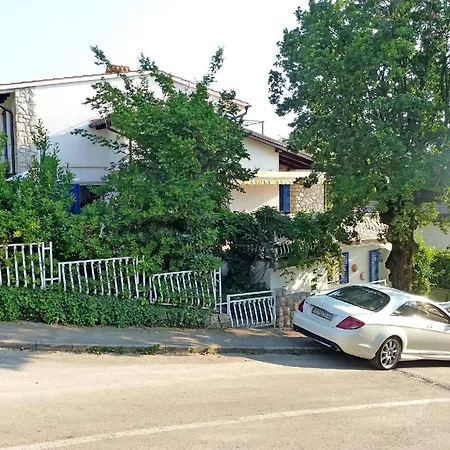 Fuer 2 Personen Ca 40 Qm In Njivice, Kvarner Bucht Krk